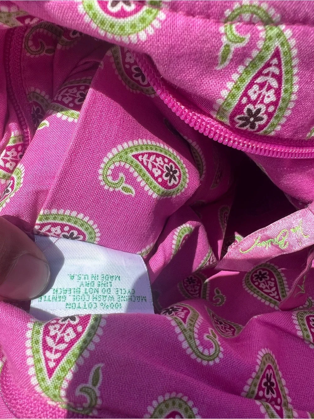 Vera Bradley Pink Paisley quilted crossbody bremuda bag  with green accents/ pin